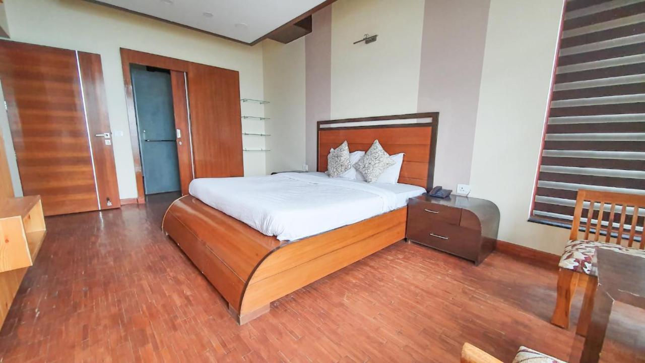 Bed and Breakfast Wildleaf Kasauli Valley Homz Exterior foto